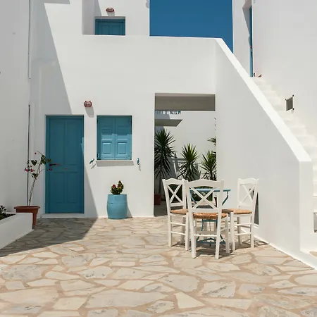 Fivos Hotel 3*